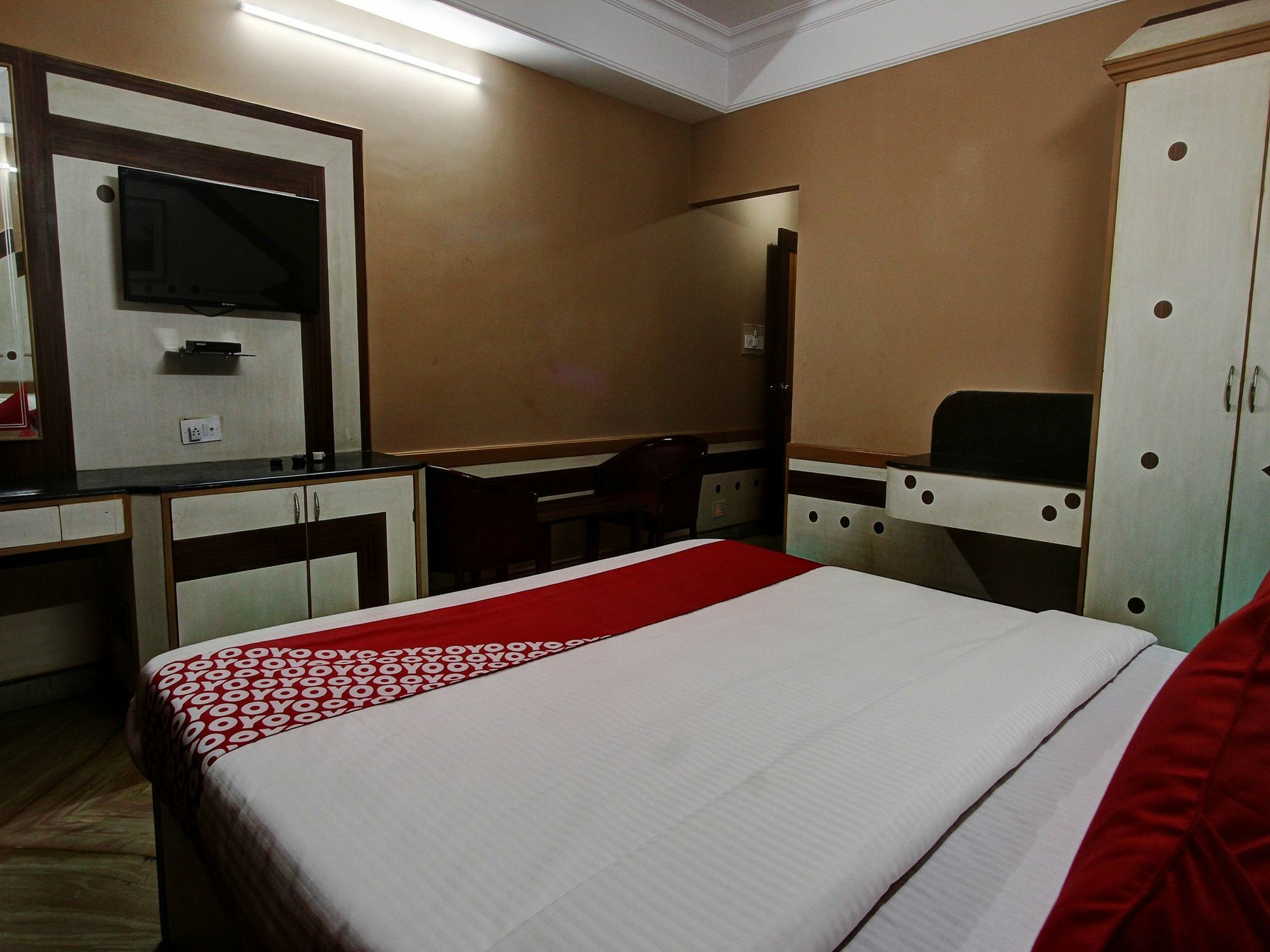 Hotel Vaccinated Staff - Collection O 13595 Vt Residency Bengalúr Exteriér fotografie